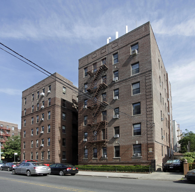 2005 Avenue L in Brooklyn, NY - Building Photo - Building Photo