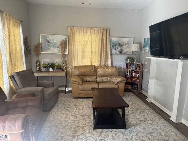 807 Hall St NW in Atlanta, GA - Building Photo - Building Photo