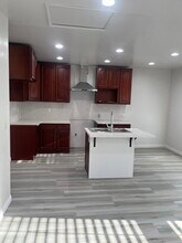 1117 N Sycamore Ave in Rialto, CA - Foto de edificio - Building Photo