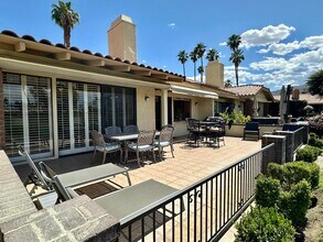 264 Avenida del Sol in Palm Desert, CA - Foto de edificio - Building Photo
