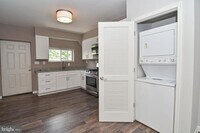 2637 Boone St photo'