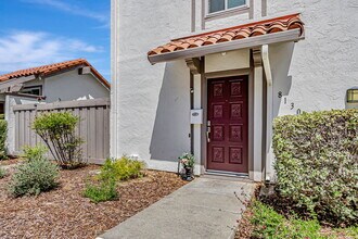 8130 Park Villa Cir in Cupertino, CA - Building Photo - Building Photo