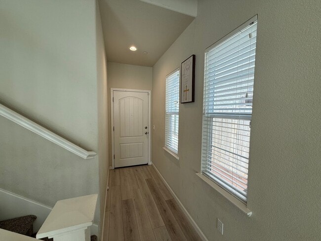 2720 Hawaiian Petrel Ave in Modesto, CA - Building Photo - Building Photo