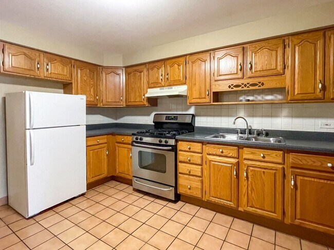 3450 W Le Moyne St, Unit 1 in Chicago, IL - Building Photo - Building Photo