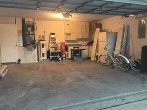 12908 Meadowbend Dr in Wellington, FL - Building Photo - Building Photo