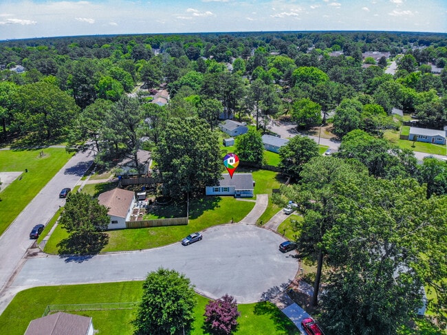 property at 3305 Portobello Ct