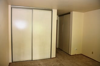 Hillside Apartments in Lynnwood, WA - Foto de edificio - Building Photo