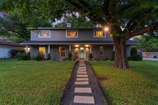 3112 Val Dr in Austin, TX - Building Photo