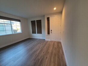 8033 Horncastle Ave in Roseville, CA - Building Photo - Building Photo