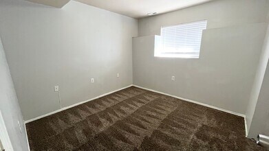 55 E 11000 S in Sandy, UT - Building Photo - Building Photo