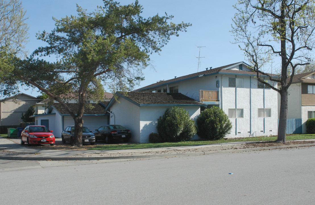 238-A Erie Way in Campbell, CA - Building Photo