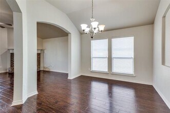 432 Brookhollow Ln in Saginaw, TX - Building Photo - Building Photo