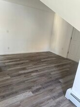 15 Seymour St, Unit 3rd Floor in Waterbury, CT - Building Photo - Building Photo