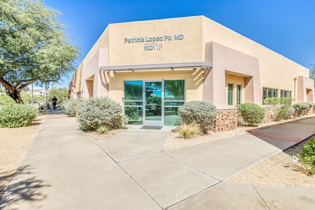 550 S Mesa Hills Dr