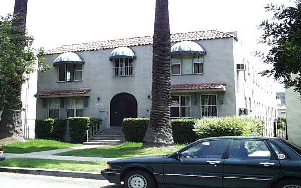 140 Carr Dr in Glendale, CA - Building Photo - Building Photo