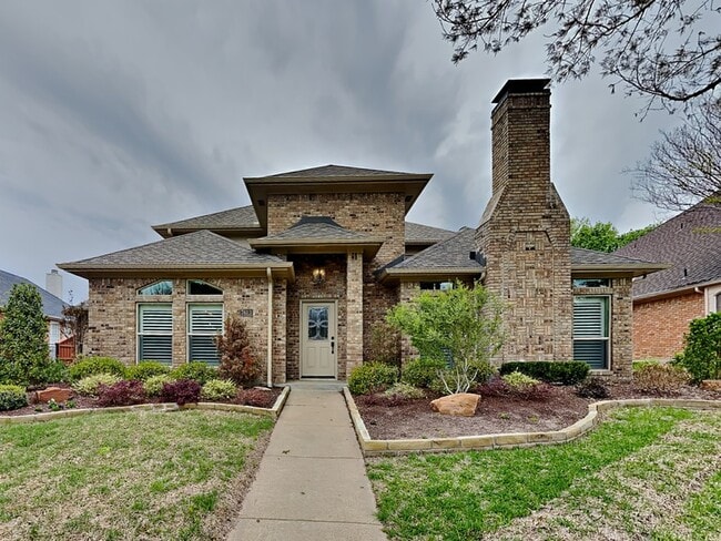 property at 7613 Waasland Dr