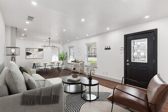 9929 Gooding Dr in Dallas, TX - Building Photo - Building Photo