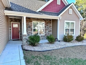 413 Belhaven Ct in Holly Ridge, NC - Building Photo - Building Photo