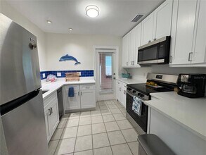 353 81st Ave, Unit 3036 in St Pete Beach, FL - Building Photo - Building Photo