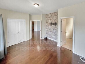 406 Bridge Creek Ct in Midlothian, VA - Building Photo - Building Photo