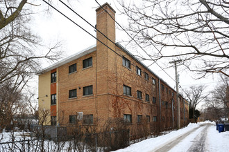 139 Ashland Ave in Evanston, IL - Building Photo - Building Photo