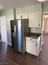 30401 Mildred Ave in Willowick, OH - Building Photo - Building Photo