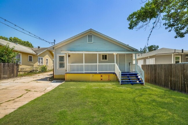 1031 Schley Ave in San Antonio, TX - Building Photo - Building Photo