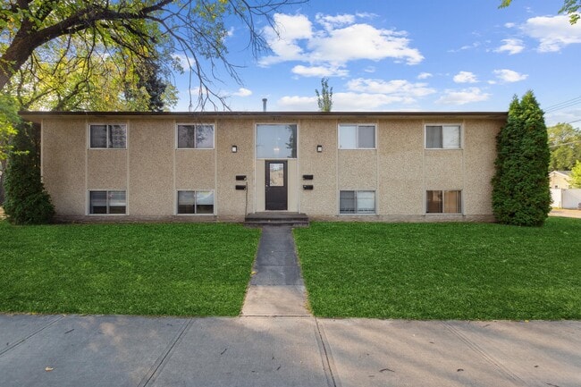property at 6203-6122 122 Ave NW