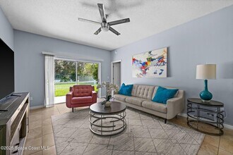 1850 Emerald Green Cir in Oviedo, FL - Building Photo - Building Photo
