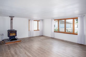 1321 Dakota Ave in Libby, MT - Foto de edificio - Building Photo