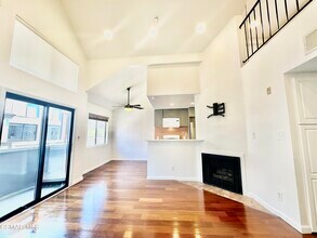 1118 E Palmer Ave in Glendale, CA - Building Photo - Building Photo