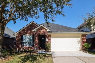 6819 Rockwall Trail Dr in Humble, TX - Building Photo