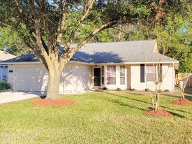 1579 Graduation Ln in Middleburg, FL - Building Photo