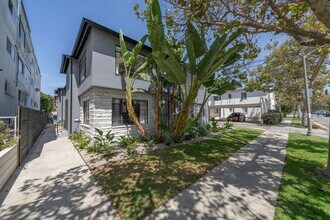 419 Rexford in Beverly Hills, CA - Building Photo - Building Photo