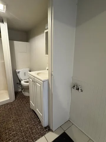 4 Granite St in Waterbury, CT - Building Photo - Building Photo