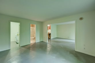 3600 Hillsboro Pike in Nashville, TN - Building Photo - Building Photo