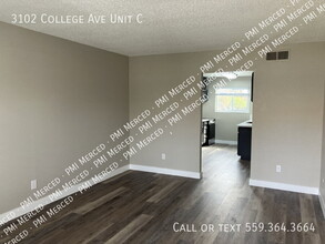 3102 College Ave in Merced, CA - Building Photo - Building Photo