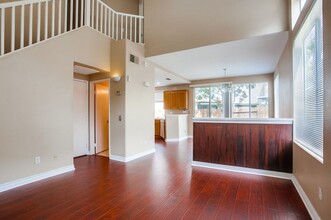 4018 Ivey Vista Way in Oceanside, CA - Building Photo - Building Photo