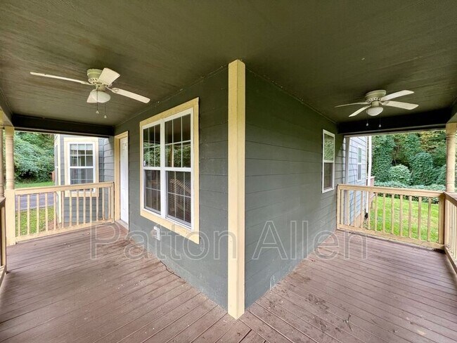 17 Cole St in Asheville, NC - Building Photo - Building Photo