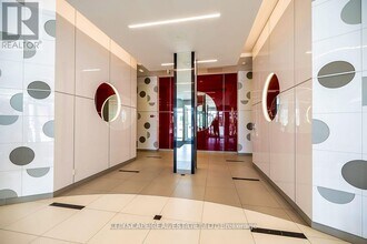 30-630 Meadowglen Pl in Toronto, ON - Building Photo - Building Photo