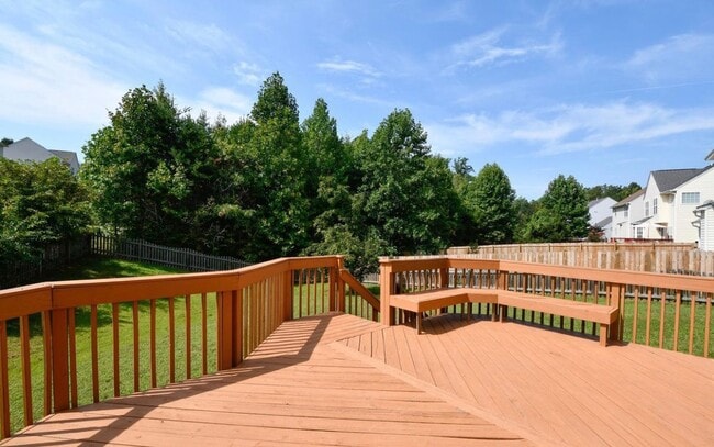 6311 Hot Spring Ln in Fredericksburg, VA - Building Photo - Building Photo