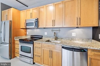 2125 14th St NW in Washington, DC - Building Photo - Building Photo