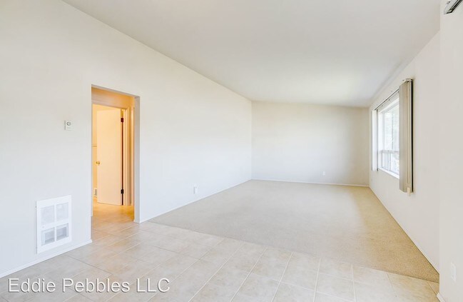 3015 81st Pl SE in Mercer Island, WA - Building Photo - Building Photo