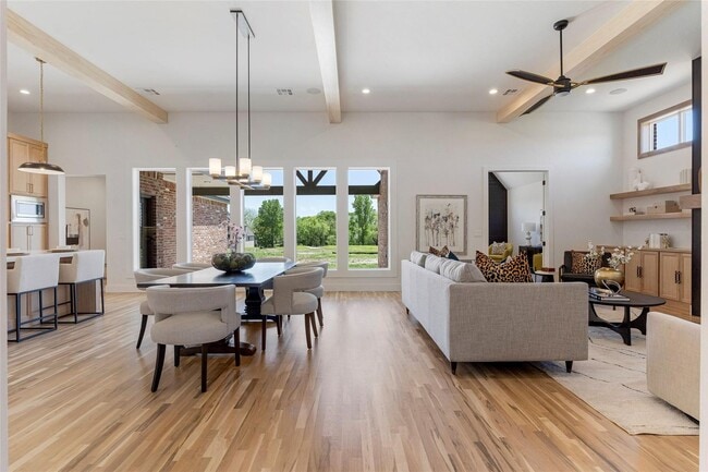 2326 E 134th St S in Jenks, OK - Foto de edificio - Building Photo