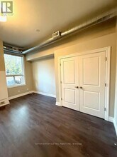 259 Gerrard St E in Toronto, ON - Building Photo - Building Photo