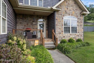 5024 Morningstar Ln in Knoxville, TN - Building Photo - Building Photo