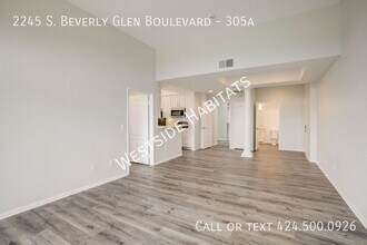 2245 S Beverly Glen Blvd in Los Angeles, CA - Building Photo - Building Photo
