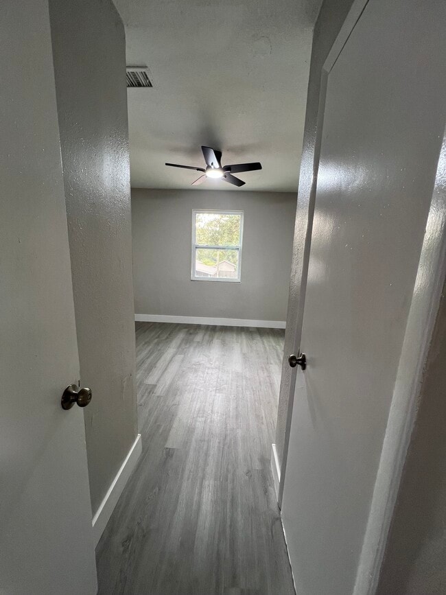 6412 Diamond St in Tampa, FL - Building Photo - Building Photo