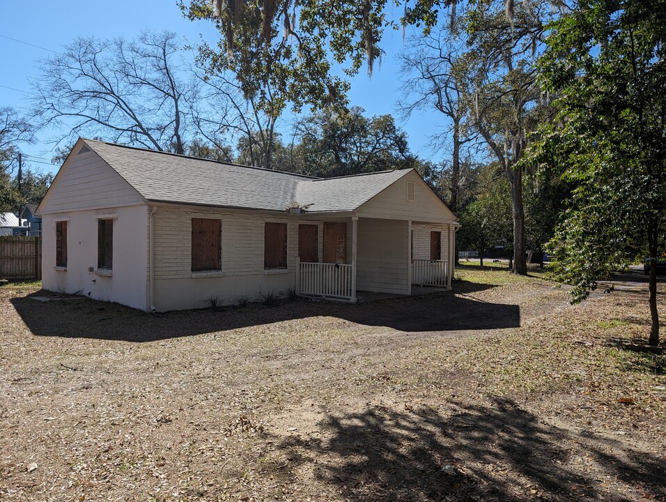 5636 Garrett Ave in North Charleston, SC - Building Photo