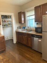 77 Walnut St, Unit 1 in Brookline, MA - Building Photo